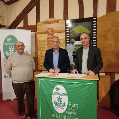 Signature de convention de partenariat entre le Golf de l’Ermitage et le PNRFO
