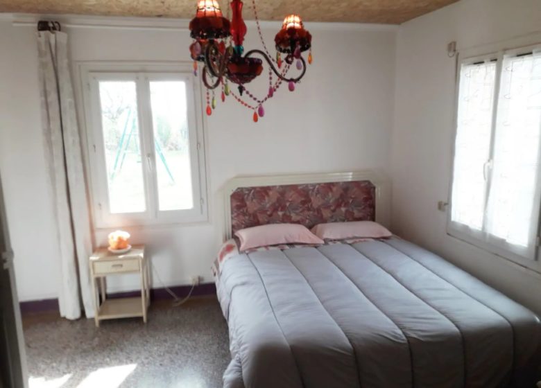 649936_chambre_maison_gardien
