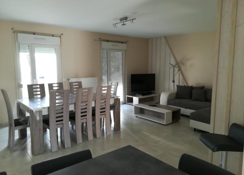 794322_salon_sam__f_maslin