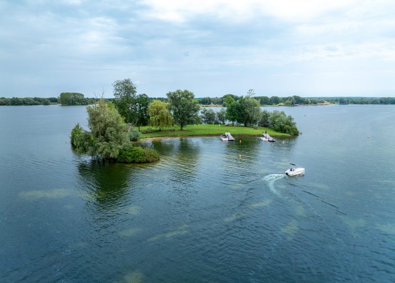 844322_balade_en_bateau_lac_amance_10_-__studio_og