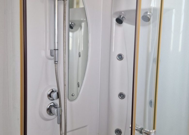 859019_douche1