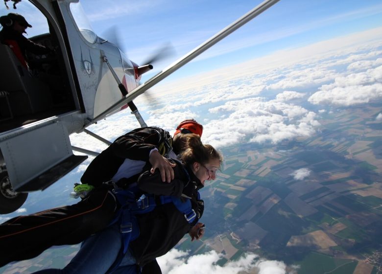 864268_aube_parachutisme_3_1