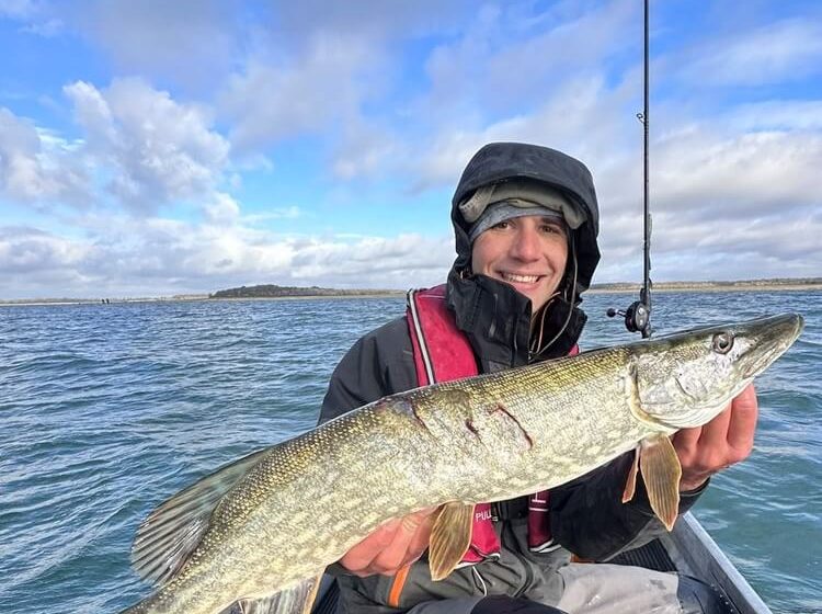 866620_francois_chauvie_guide_de_peche_-_paco_peche_1