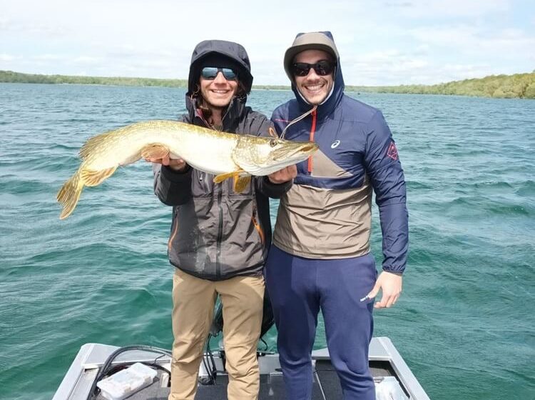 866625_francois_chauvie_guide_de_peche_-_paco_peche_7