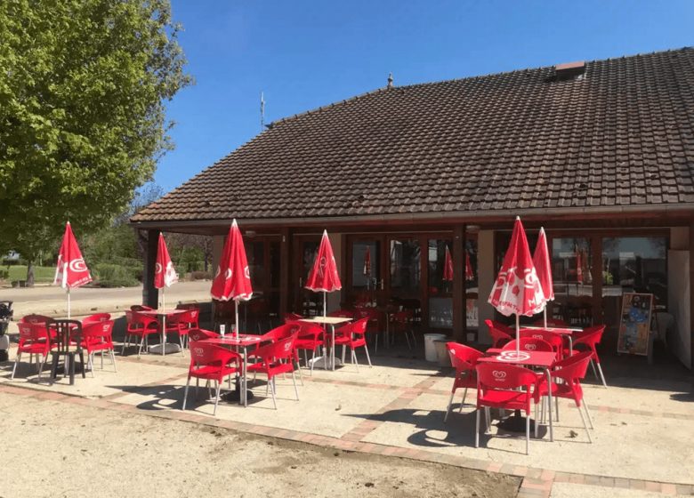 868302_restaurant_du_camping_du_lac_amance_1