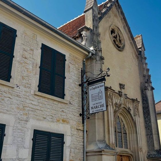 874406_la_chapelle_des_soeurs_le_petit_marche_du_terroir_dienville